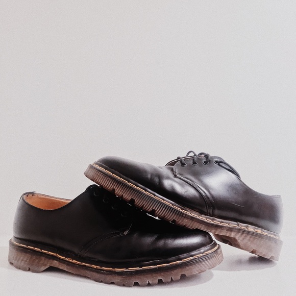 Dr. Martens Other - Dr. Martens men’s low top size 12